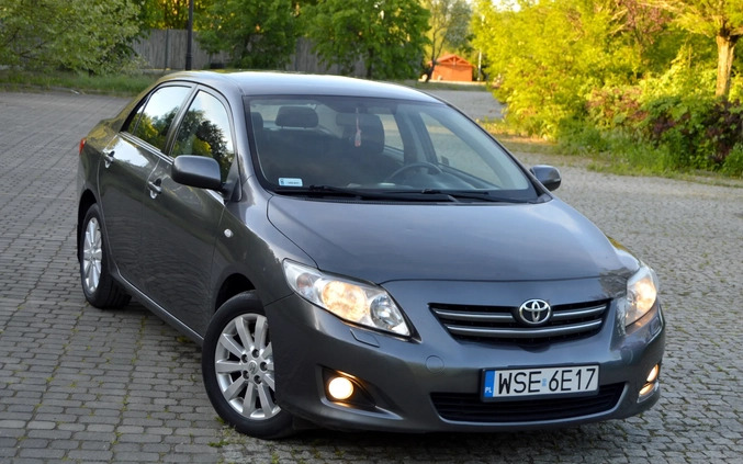 Toyota Corolla cena 18900 przebieg: 270000, rok produkcji 2010 z Sierpc małe 497